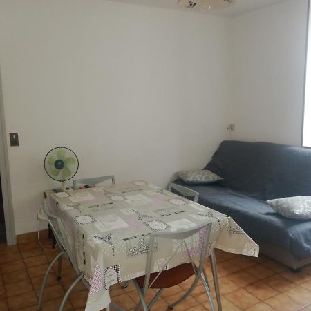 Appartement Du Jardin Saint-Affrique Eksteriør billede