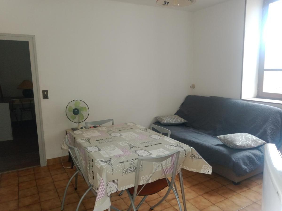 Appartement Du Jardin Saint-Affrique Eksteriør billede