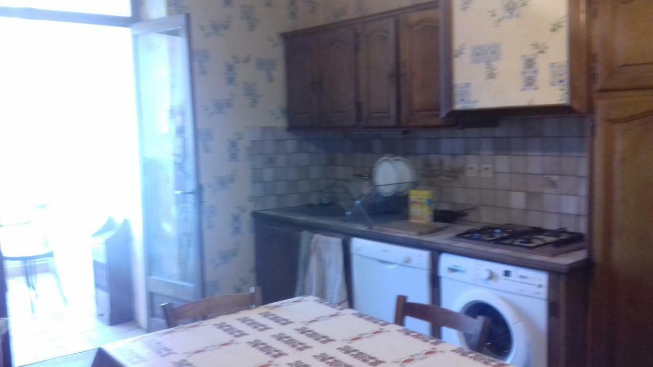 Appartement Du Jardin Saint-Affrique Eksteriør billede